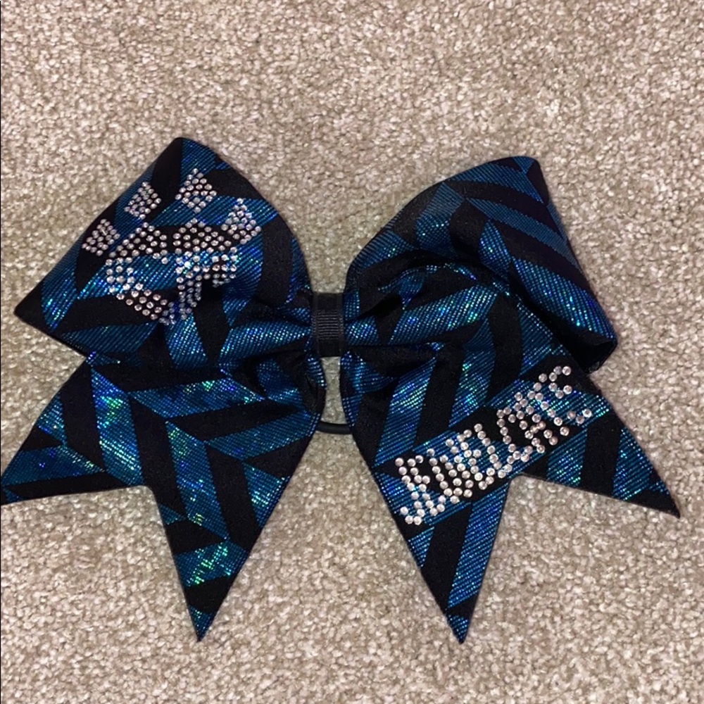 Cheer Athletics jewel cats bow